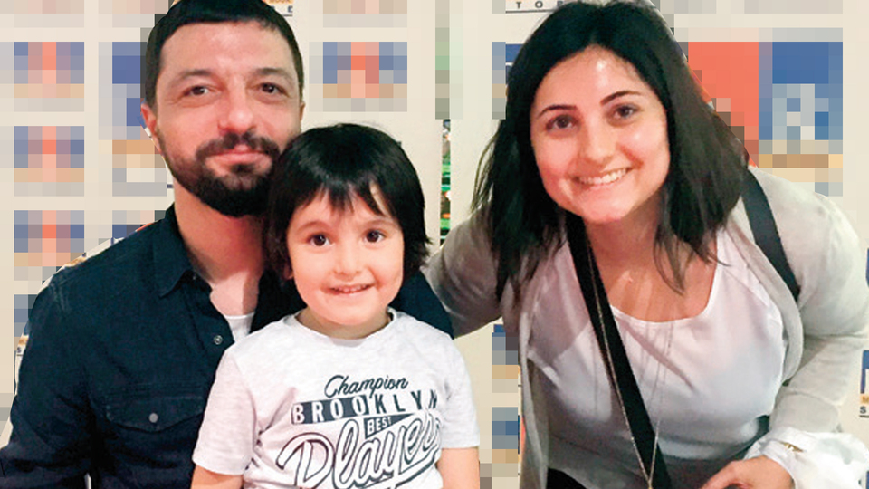 Yeni albüme imza günü