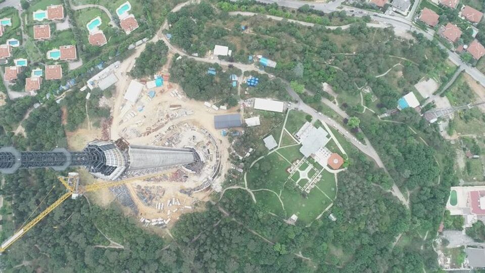 İşte son görüntü! Eyfel'i bile geçti...