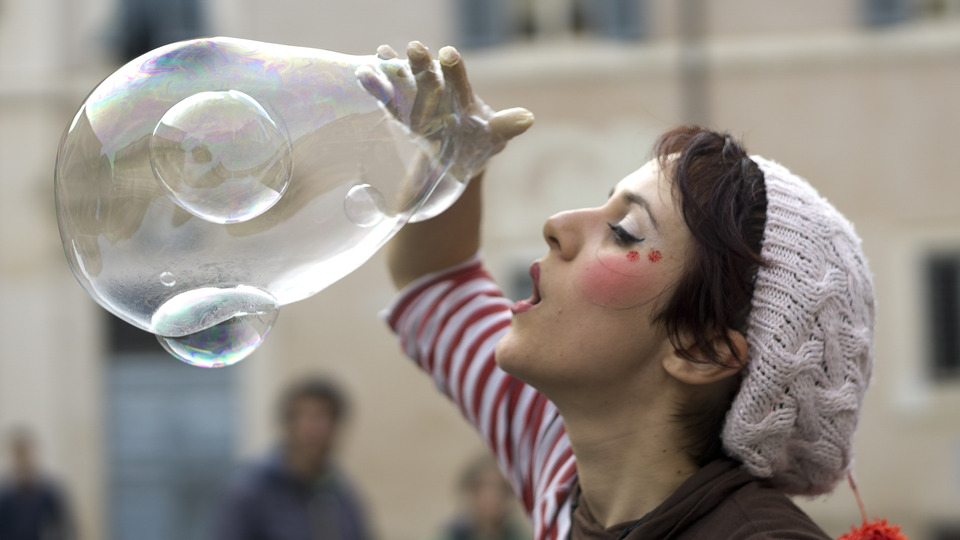 Sokak sanatçıları temassız ödeme alacak!