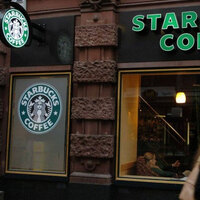 8 bin şubesini birden kapatacak!