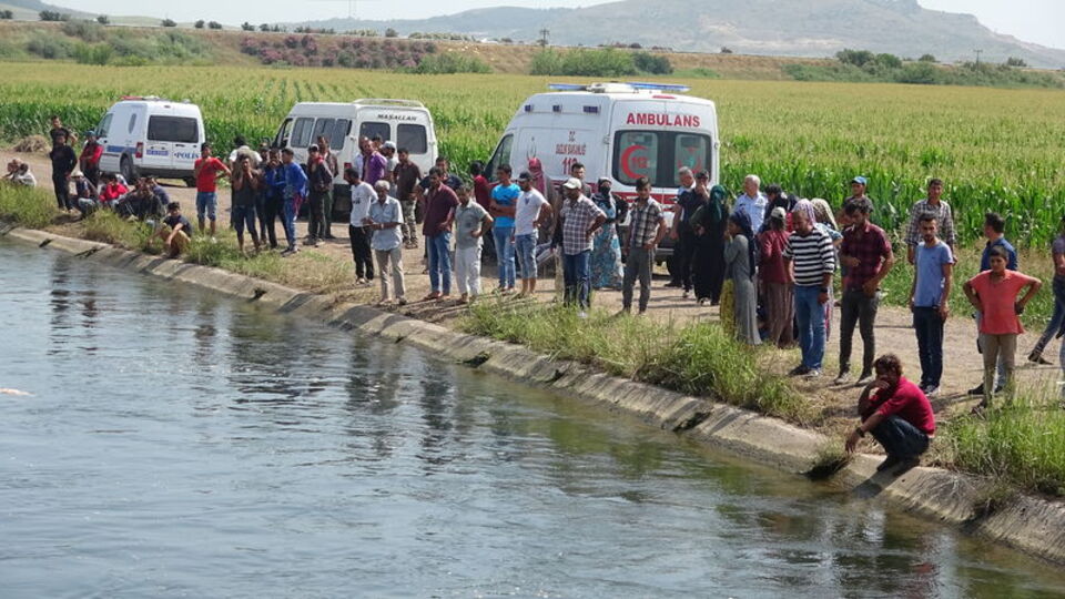 Kahreden olay! İki kardeş birden...