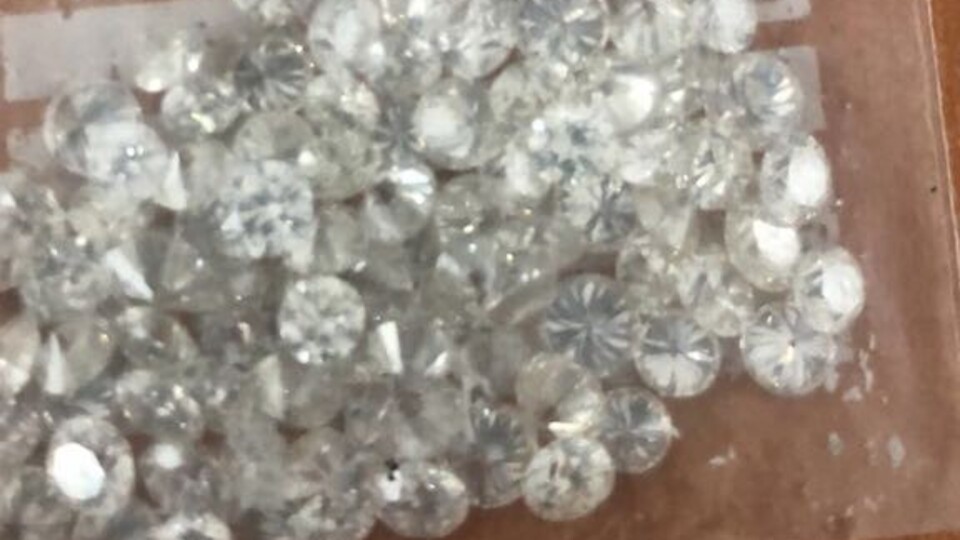 Havalimanında ele geçirildi! Değeri tam 332 bin lira