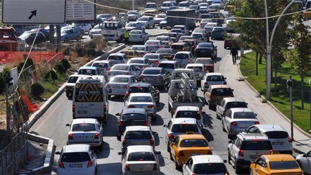 Bugün bu yollara dikkat!