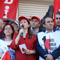 DİSK’e ilk kadın başkan