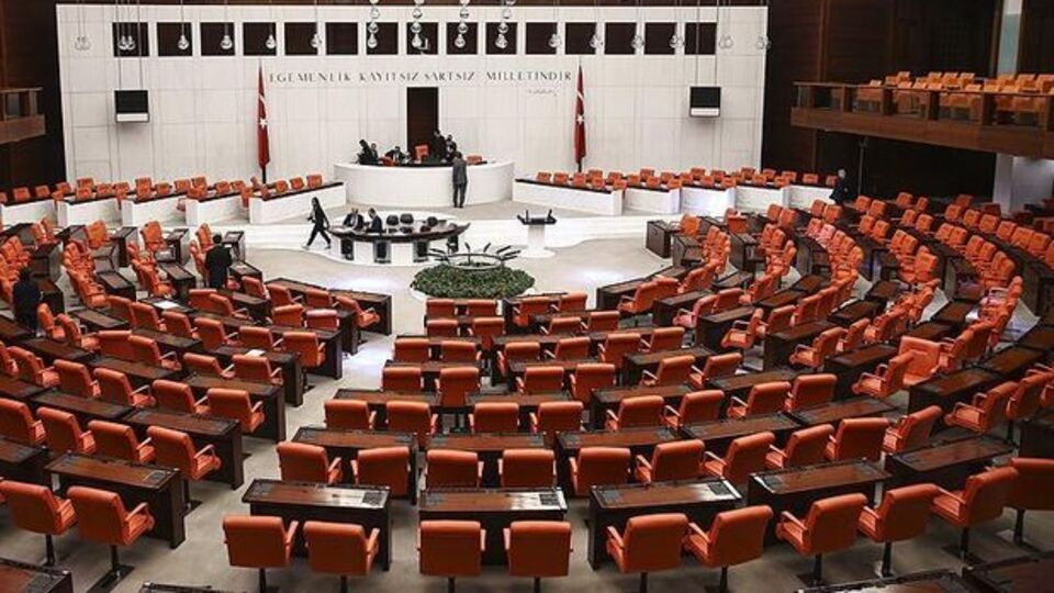 3 gün Ankara, 4 gün yerel ofis!