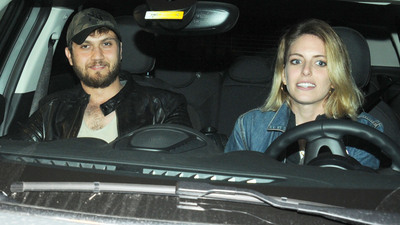 Ünlü çift: Şimdilik evlilik düşünmüyoruz