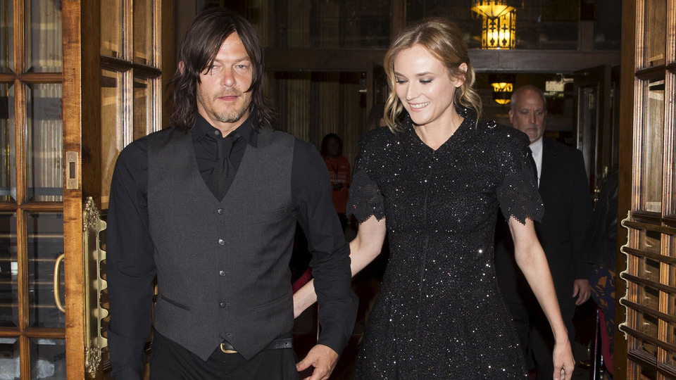 Müjdeli haberi duyurdu: Hamileyim!