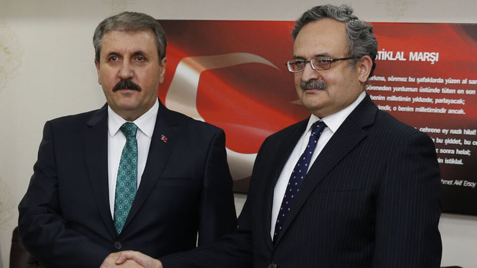 Destici: Millet ne derse o olacak