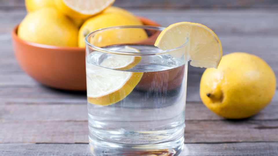 Sahura dek ne kadar su içmeliyiz?