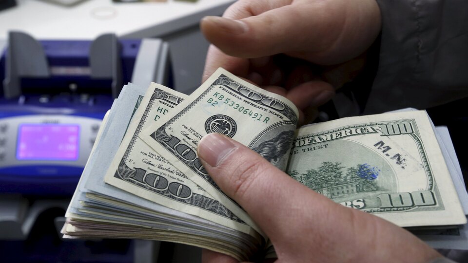 Dolar, Londra'dan gelen haberle düştü