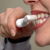 Diş fırçalamak orucu bozar mı? Orucu bozan durumlar nelerdir?