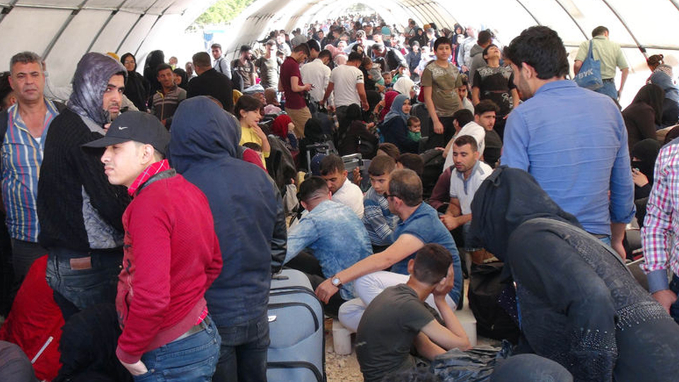 Akın akın gidiyorlar! 18 bini sınırı geçti