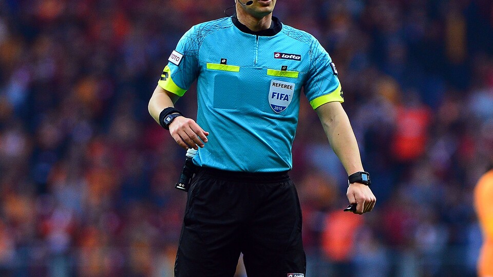 Meler, UEFA'da kategori yükseldi