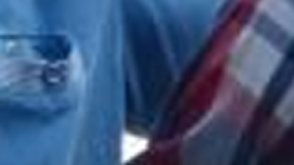 'Aldatıyor' deyip kurye kılığına girdi! Resmen bitti