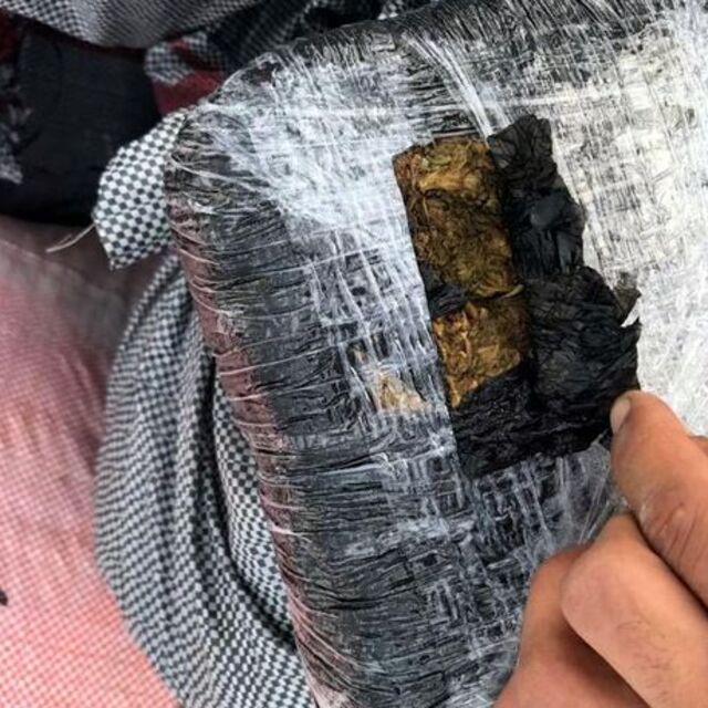 Polis taşıya taşıya bitiremedi! Tam 260 kilo..