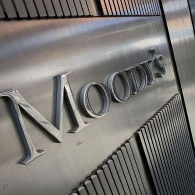 Moody's büyümeyi düşürdü