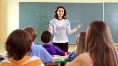 Öğretmenlere bayram ve seçim için idari izin!