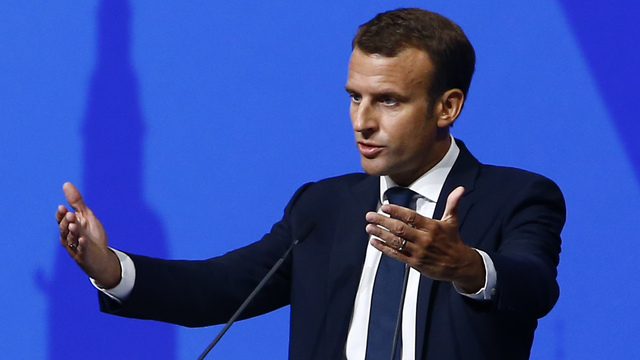Basın özgürlüğü dersi veren Macron, gazetecilere yasak getirdi!