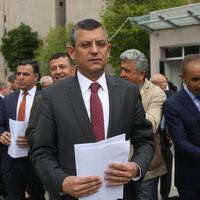 4 kişilik CHP heyeti FETÖ elebaşının dosyasını inceleyecek