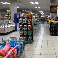 63 mağazasını birden kapatıyor!