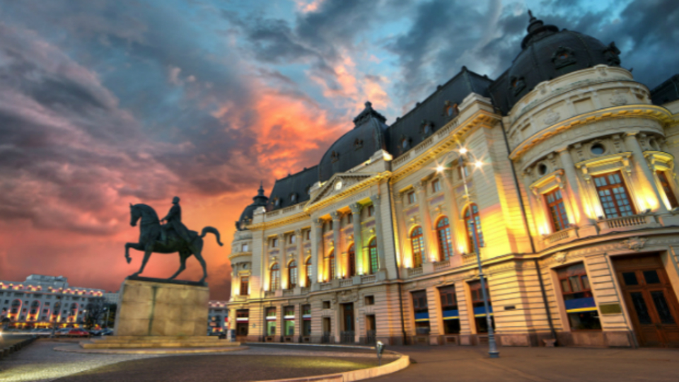 Küçük Paris olarak bilinen Bükreş'te gezilecek yerler