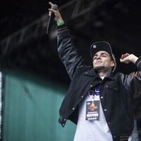 Ünlü rapçiye hapis şoku!