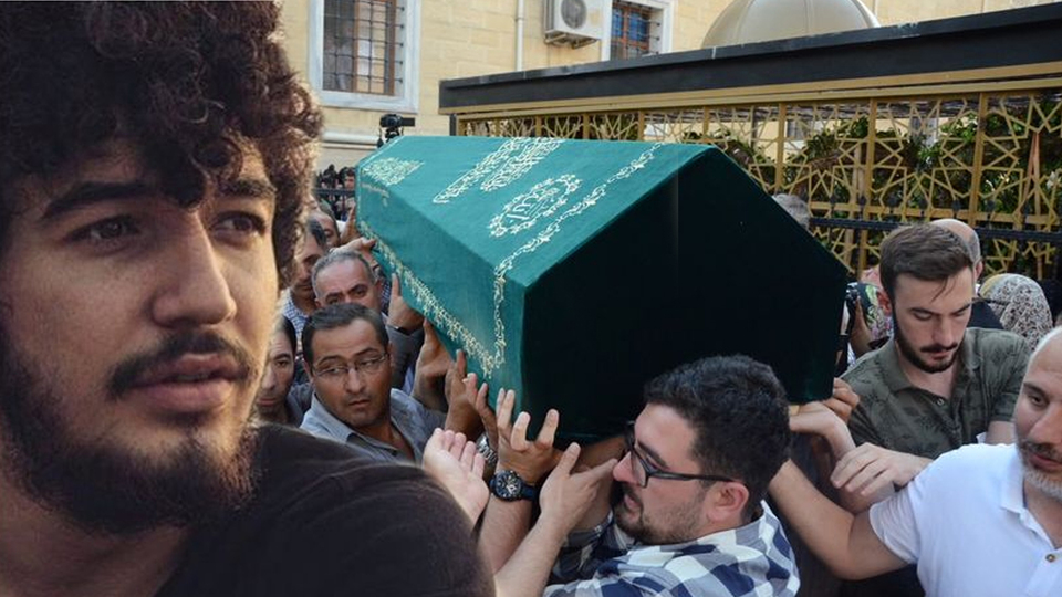 Şile'de boğulan şarkıcı Onurcan Özcan son yolculuğuna uğurlandı