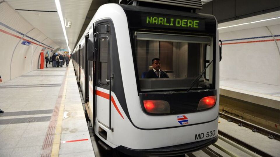 Narlıdere'de metroya temel
