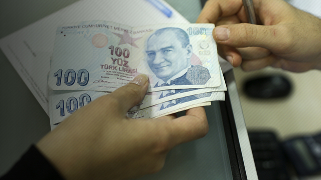 Emeklinin refah payı kıymete bindi