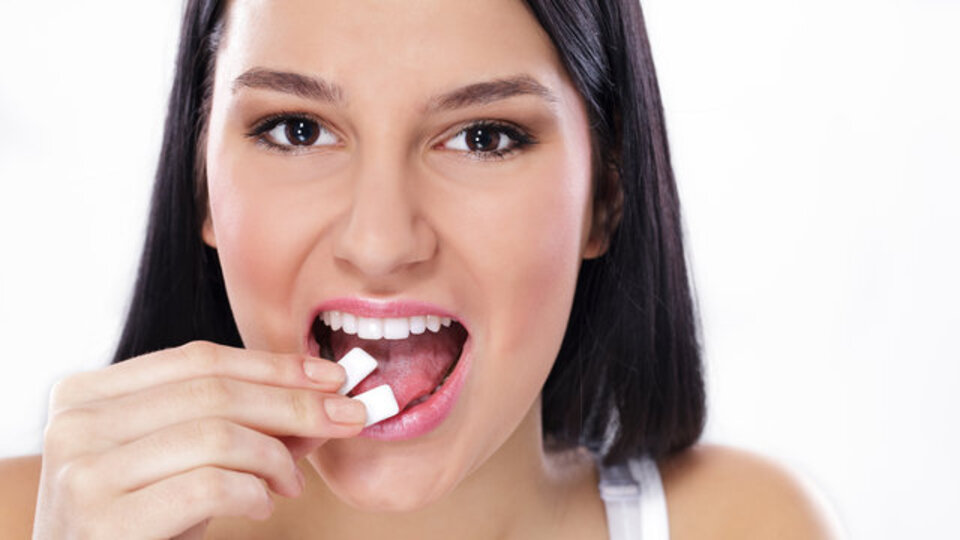 Sakız çiğnemek orucu bozar mı?