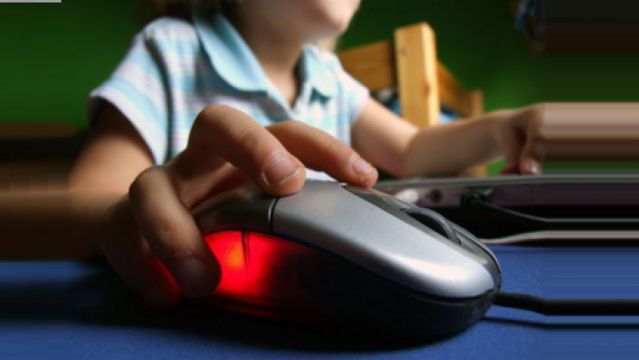 Bugün karne günü! Anne ve babaların dikkatine