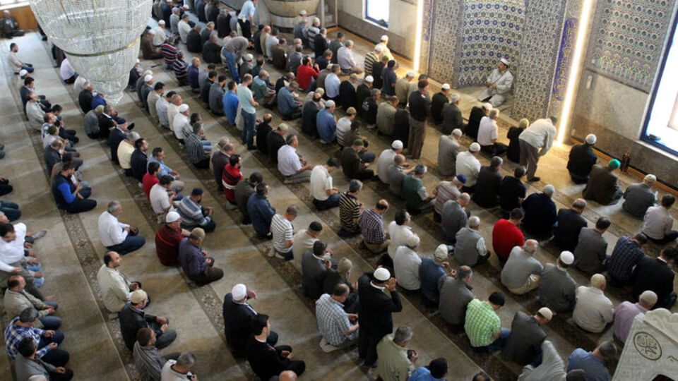 Kayseri Cuma saati kaçta?