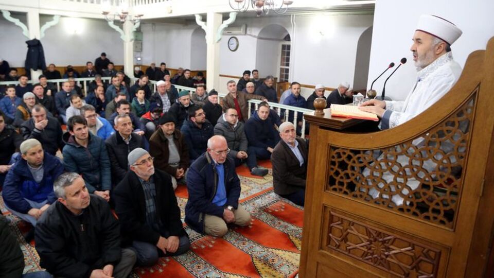 Tekirdağ Cuma namazı saati