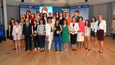 Teknolojinin Kadın Liderleri ödüllerini aldı