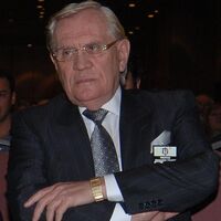 Erdoğan Demirören kimdir?