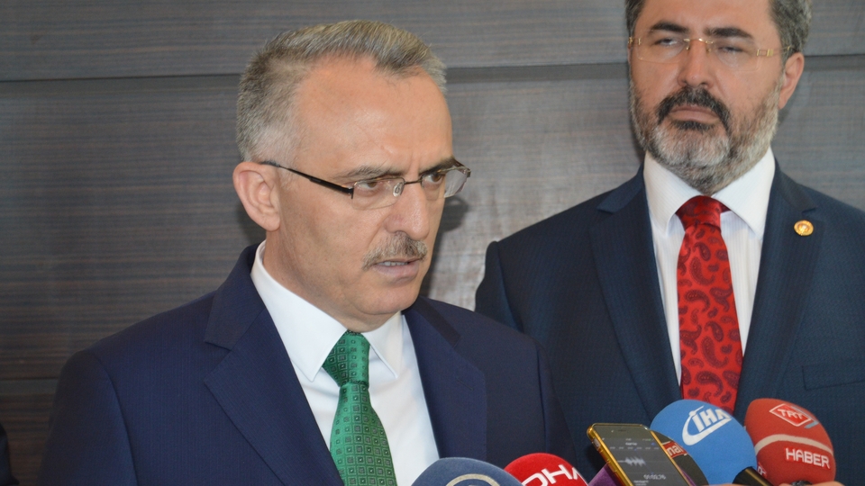 "Pazartesi açıklanacak, yüzde 7'nin üzerinde bekliyoruz"