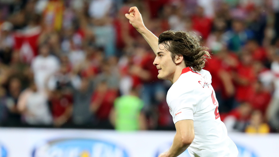 Çağlar, rekor ücretle Ada yolcusu!