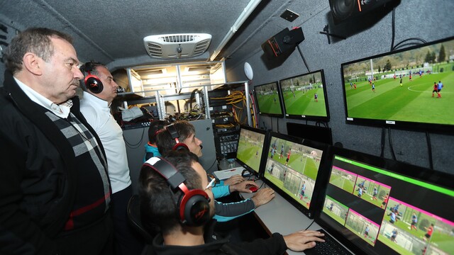 "11 ayım daha V.A.R!"