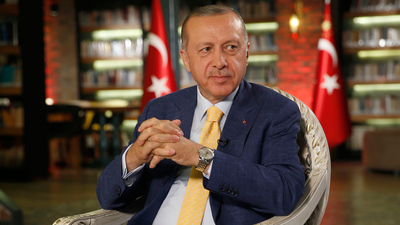 Cumhurbaşkanı Erdoğan: OHAL'e neşter vurabiliriz