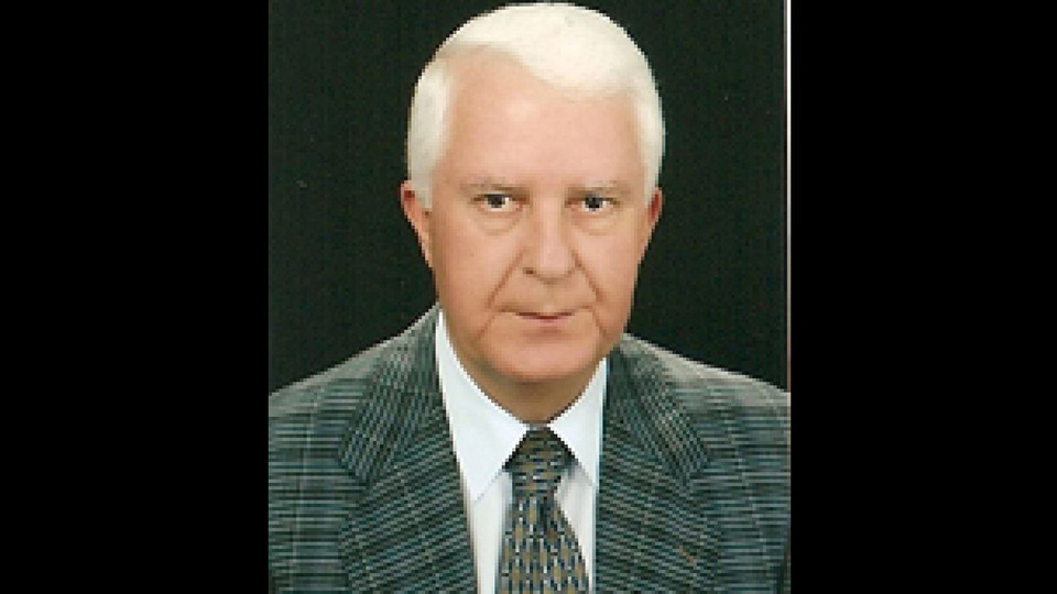 Eski Devlet Bakanı hayatını kaybetti