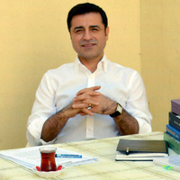Demirtaş'tan sesli WhatsApp mesajı