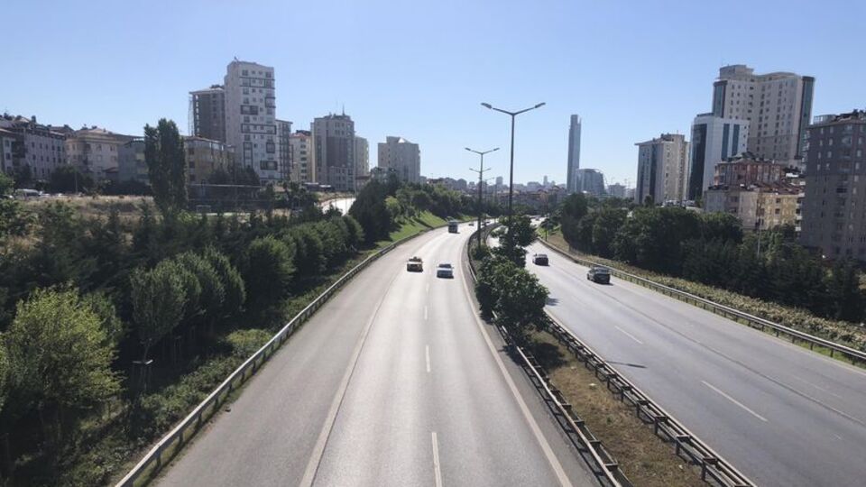 İstanbul trafiğinde bu sabah! Sürücüler şaşkındı...