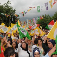 HDP mitinginde Demirtaş'ın TRT'deki konuşması izlettirilecek