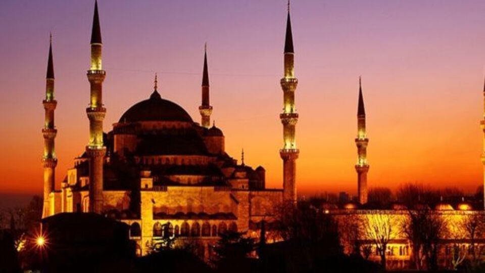 Arefe günü tatil mi?
