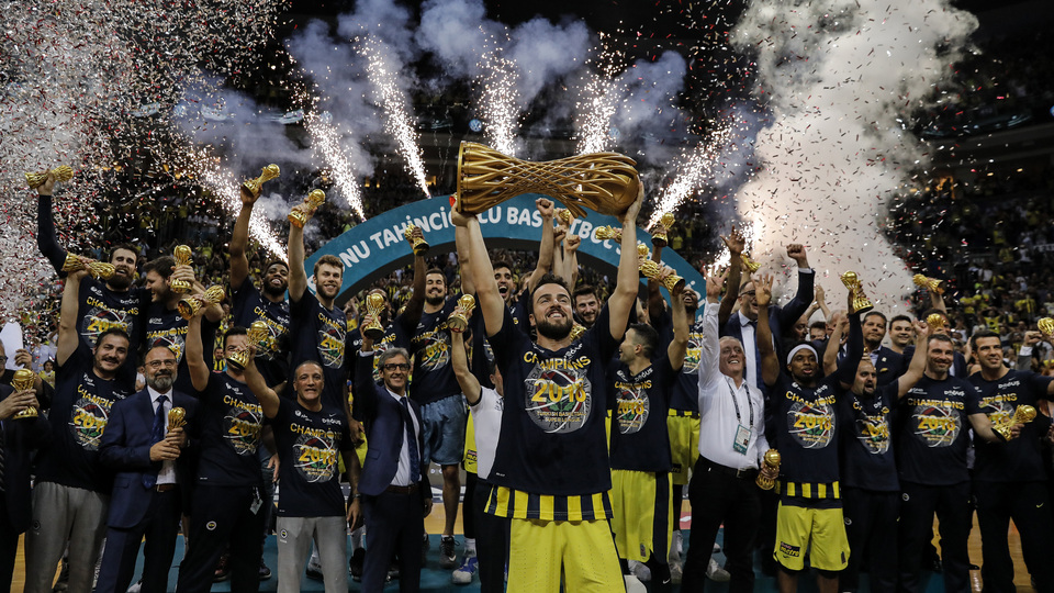 Fenerbahçe Doğuş, kulüp tarihinde ilki başardı!