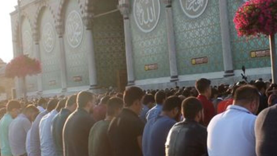 Çanakkale'de bayram namazı saat kaçta?