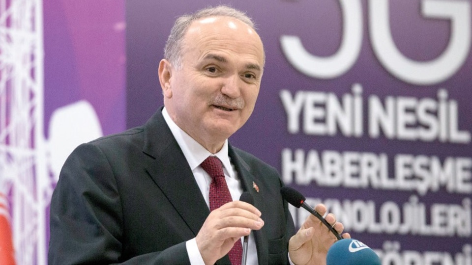 Yerli malı 5G'de baz istasyonu üretimi için imzalar atıldı
