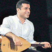 Demirtaş yazdı, besteledi, söyledi