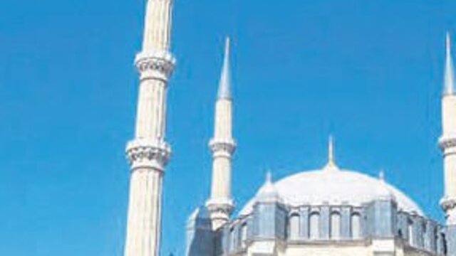 14 Haziran İzmir iftar vakti saat kaçta?