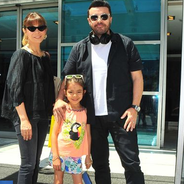 Burak Kut'tan Tarkan'a 'megastar' göndermesi